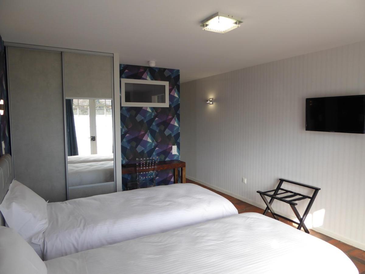 Logis Hotel L'Arche De Noe Ngoại thất bức ảnh
