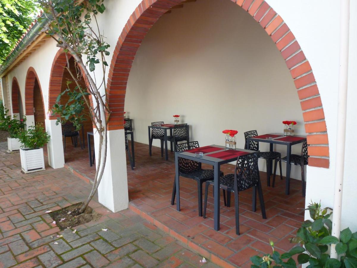 Logis Hotel L'Arche De Noe Ngoại thất bức ảnh