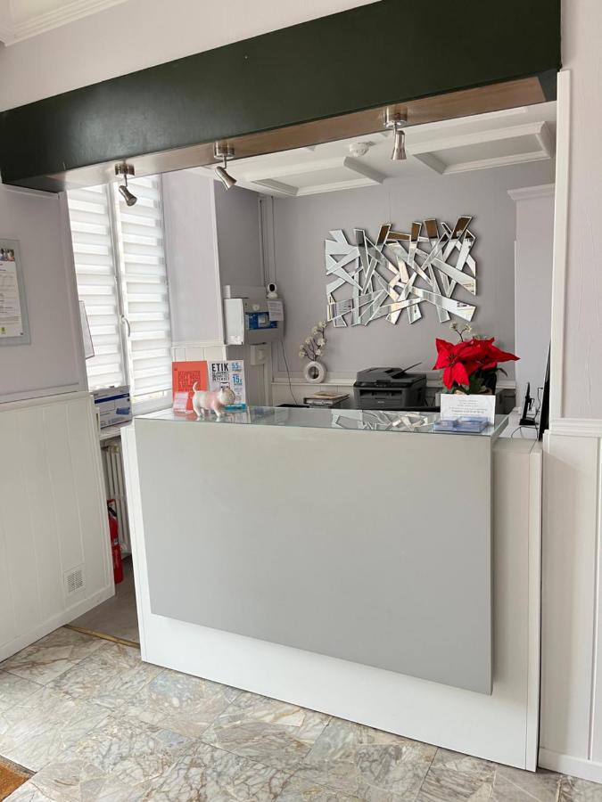 Logis Hotel L'Arche De Noe Ngoại thất bức ảnh