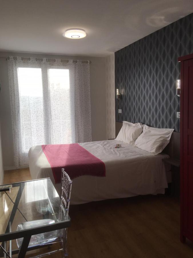 Logis Hotel L'Arche De Noe Ngoại thất bức ảnh